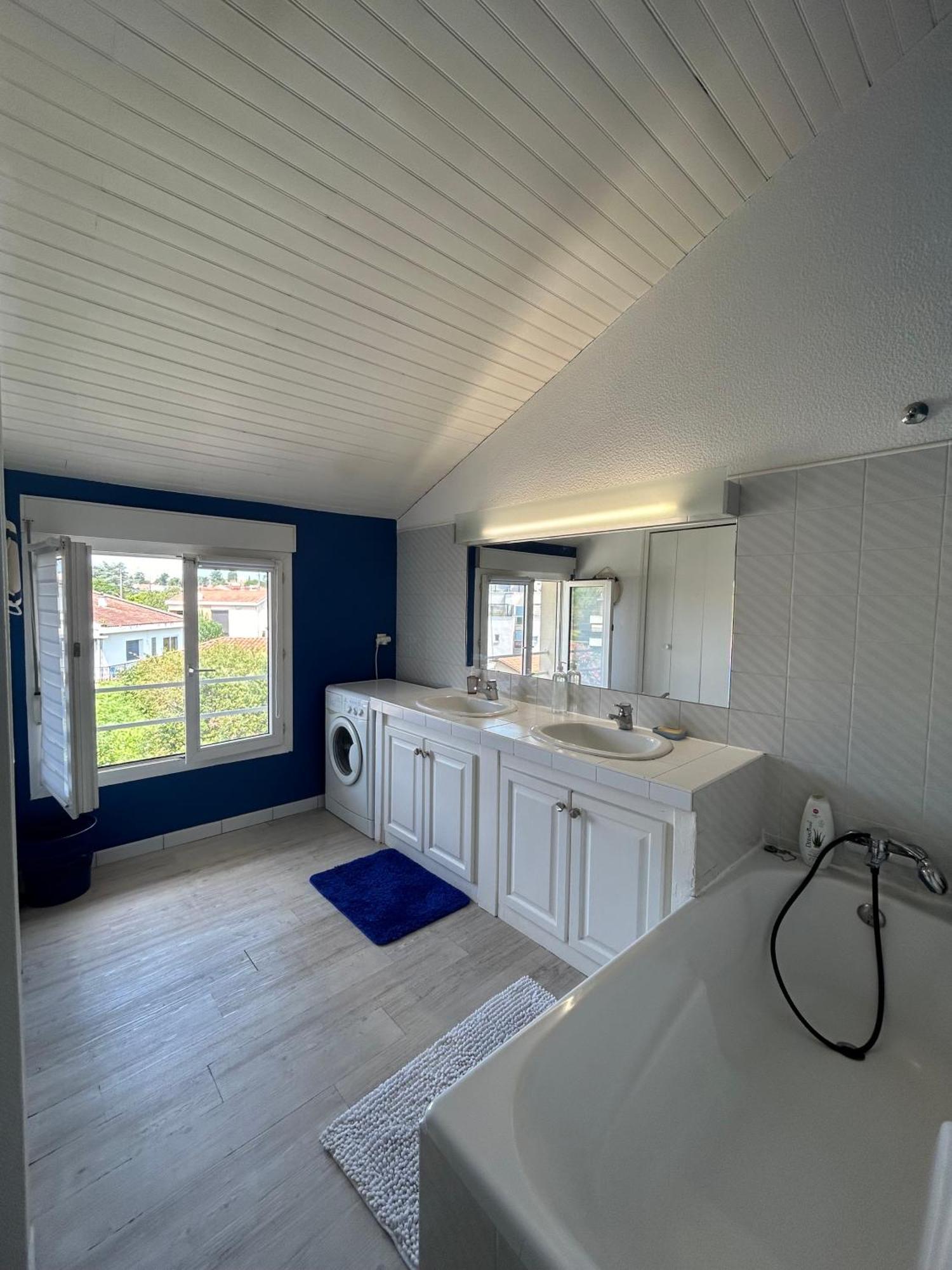 Le Venasque Avec Terrasse - Climatisation Apartment Toulouse Exterior photo